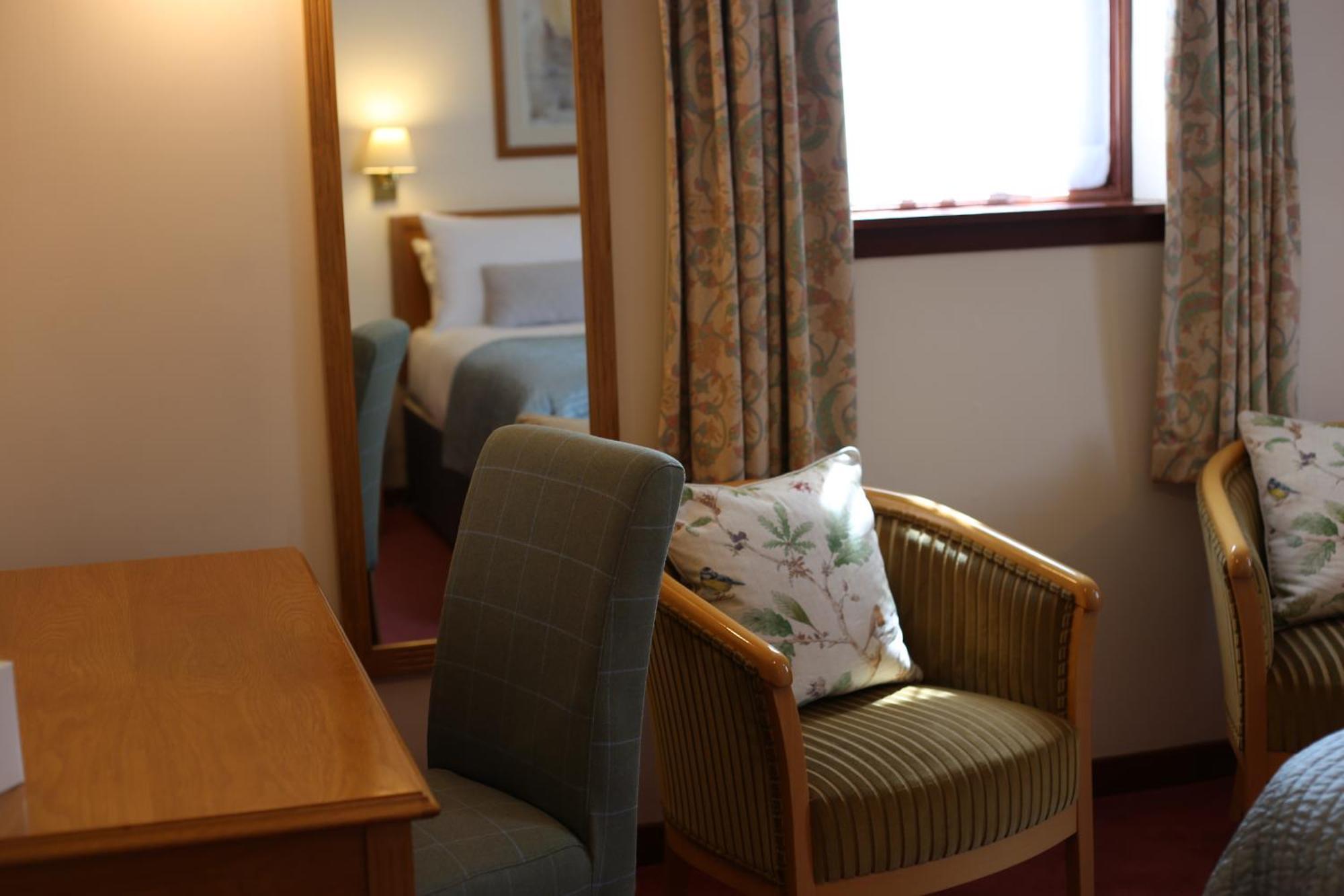 Pitlochry Dundarach Hotel Bilik gambar