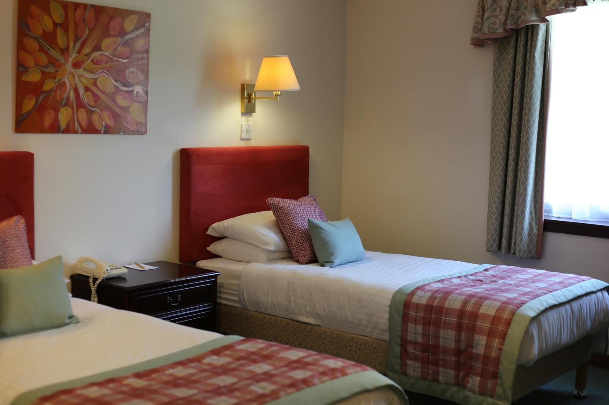 Pitlochry Dundarach Hotel Bilik gambar